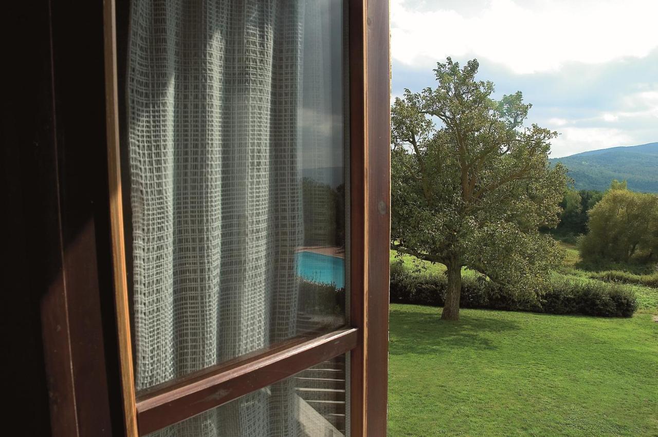 Agriturismo La Burraia Vicino A San Gimignano Gambassi Terme Exterior photo