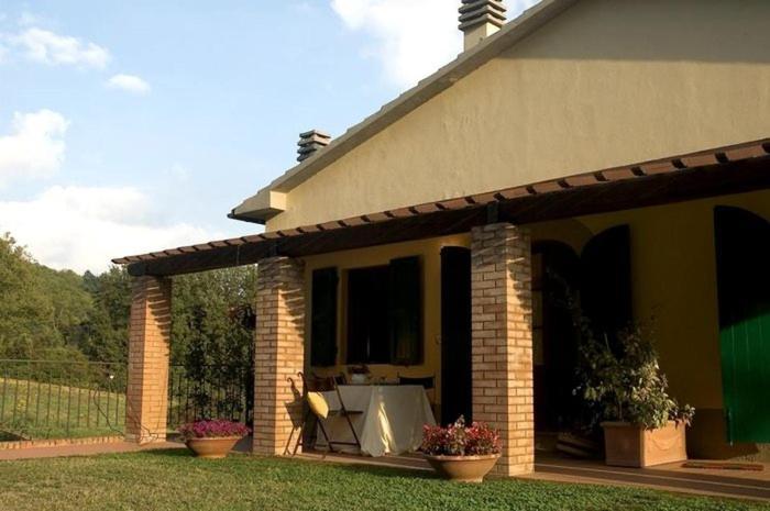 Agriturismo La Burraia Vicino A San Gimignano Gambassi Terme Exterior photo