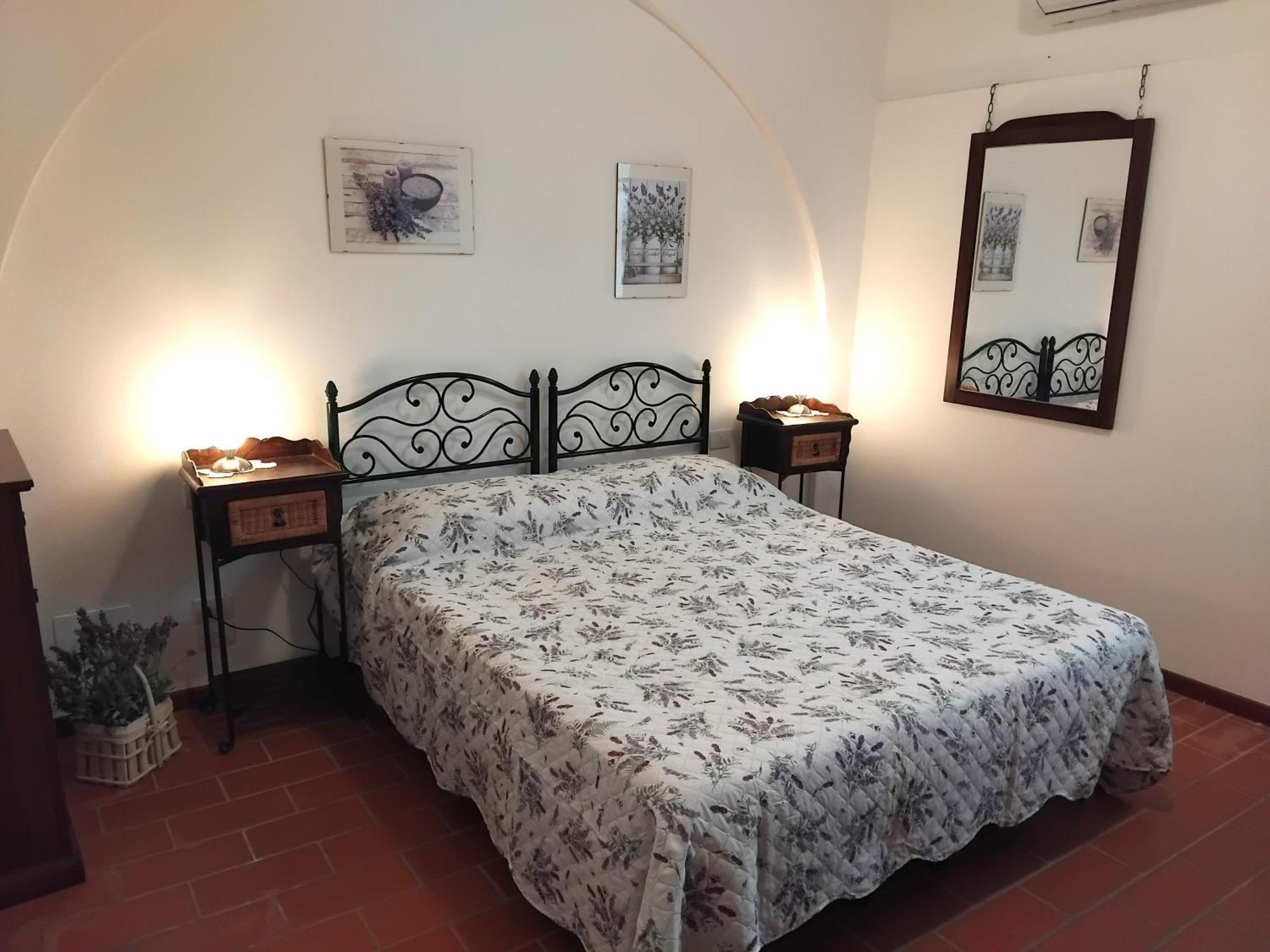 Agriturismo La Burraia Vicino A San Gimignano Gambassi Terme Exterior photo